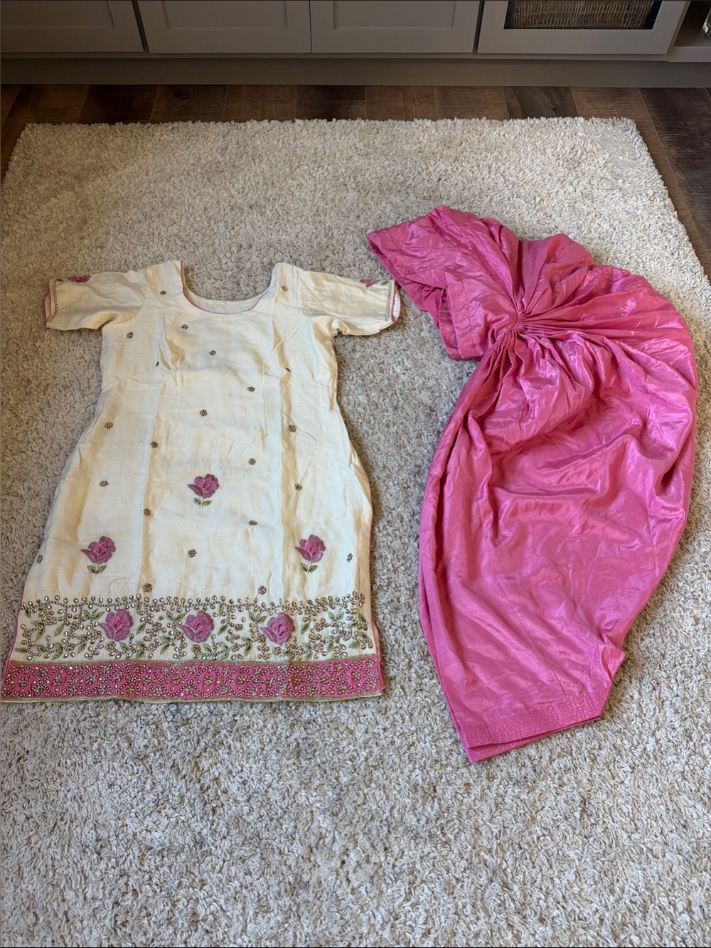 Ivory & Pink Embroidered Kurta with Pink Dupatta